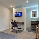 Maison Les Glycines Holiday home