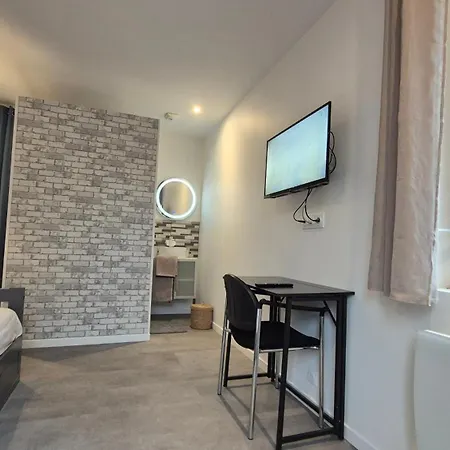 Maison Les Glycines Tatil Evi