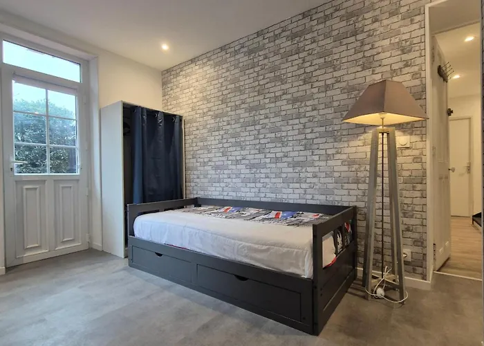 度假居 Maison Les Glycines 鲁昂